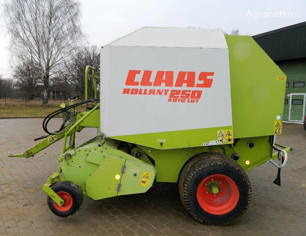 Claas Rollant 250 Roto Cut balirka za okrugle bale