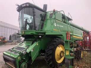 John Deere 9770 STS  kombajn za žito