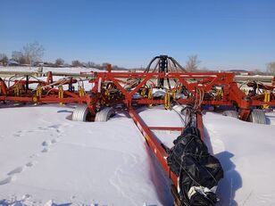 Bourgault 5810 mehanička precizna sejalica