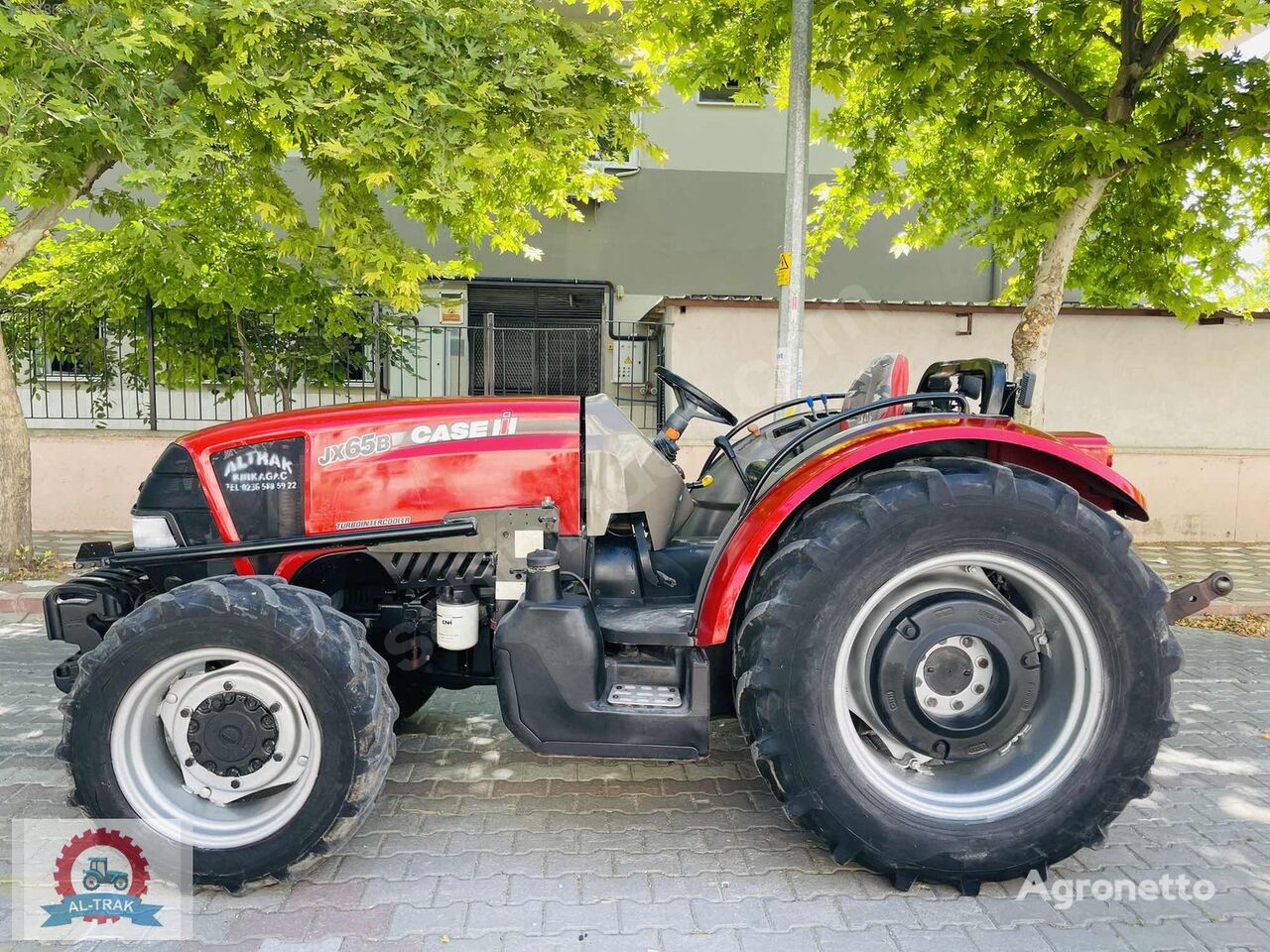 Case IH  JX 65 B mini traktor