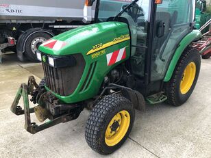 John Deere 3720 mini traktor