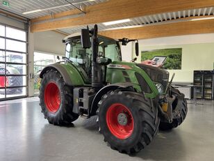 Fendt 724 Vario S4 Profi Plus traktor točkaš