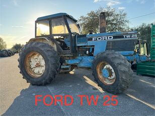 Ford TW25 traktor točkaš po rezervnim delovima