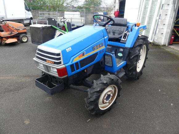 Iseki Landhope 217 traktor točkaš