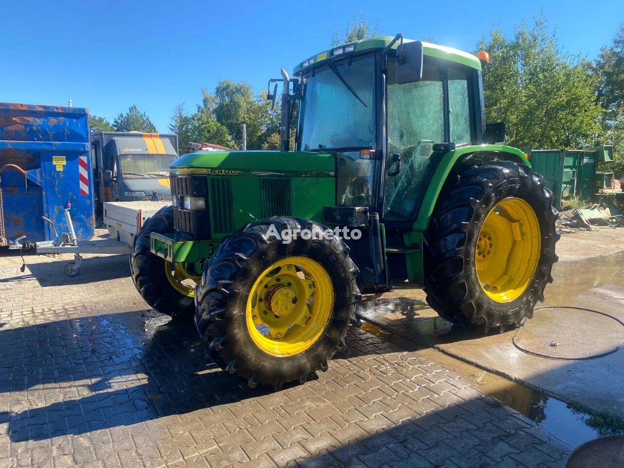 John Deere 6400 traktor točkaš