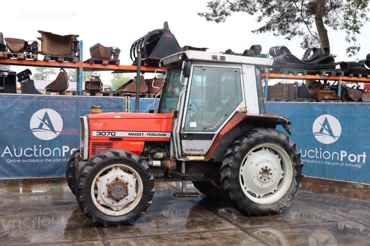 Massey Ferguson MF3070 traktor točkaš