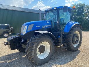 New Holland T7.260 traktor točkaš