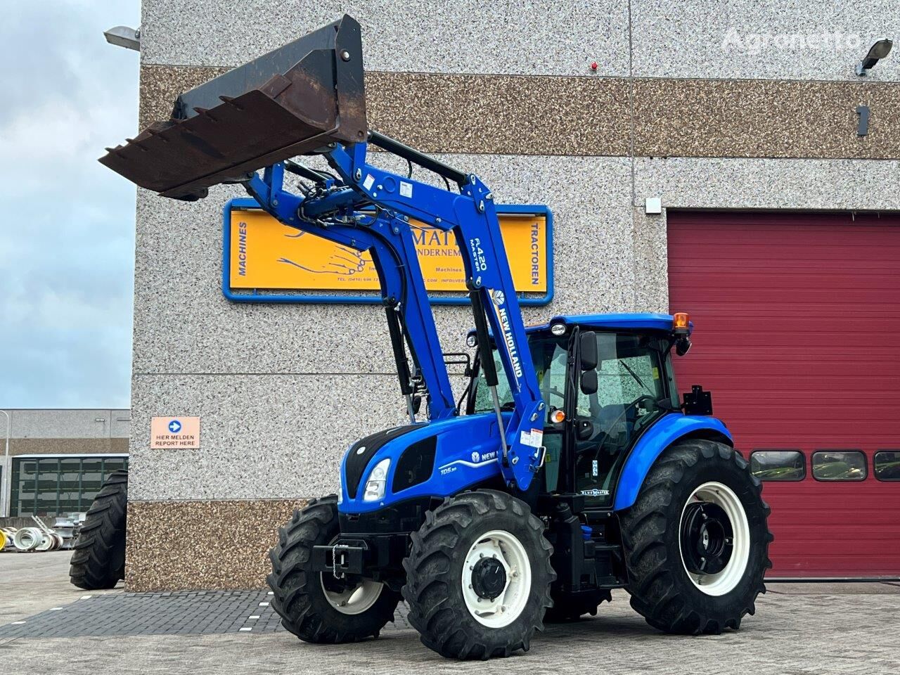 New Holland TD5.90 traktor točkaš