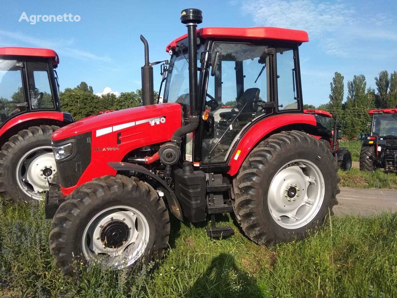 novi YTO NLX 1054 traktor točkaš